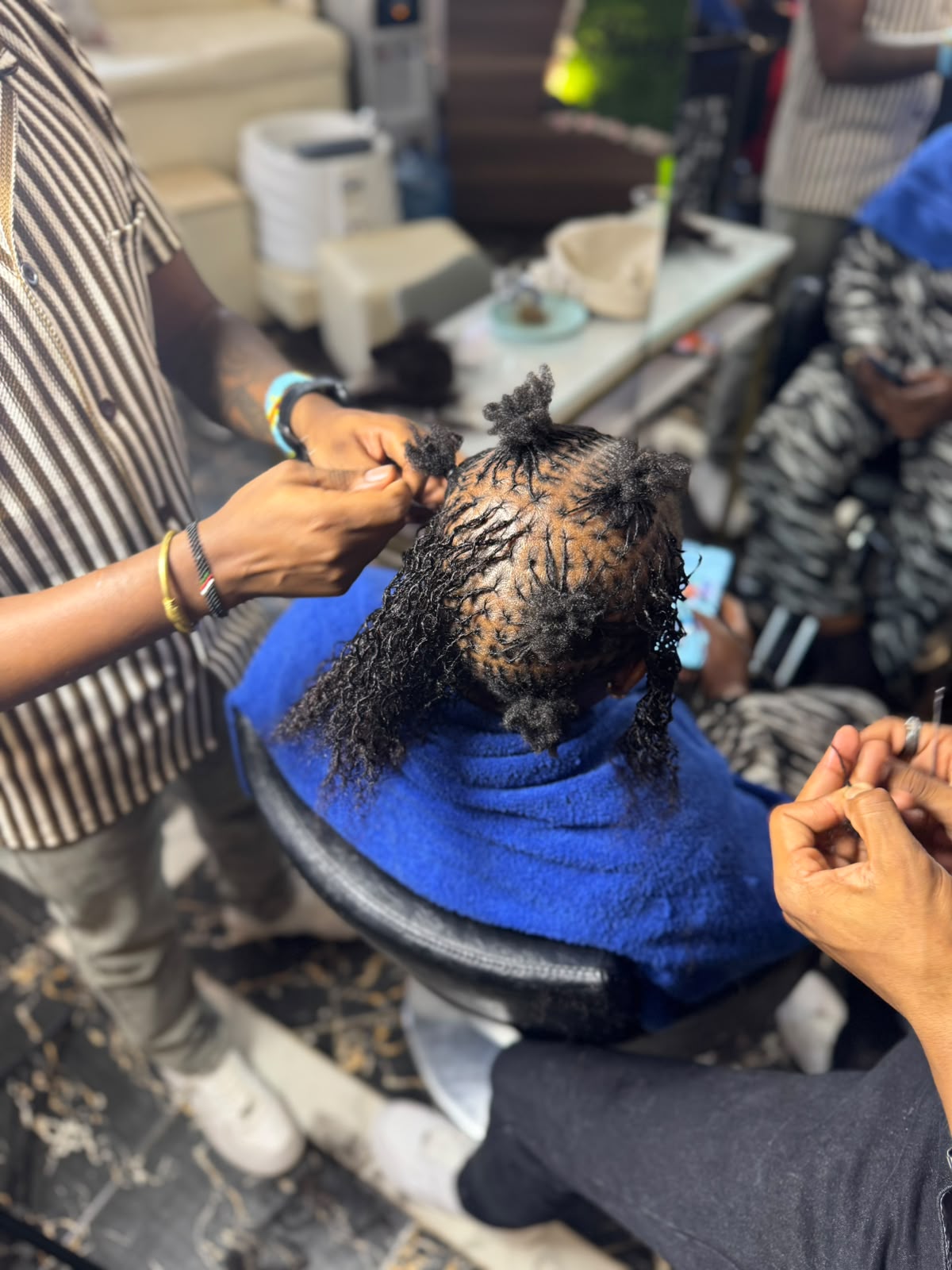 Artificial Sisterlocks